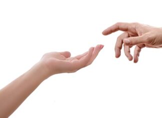 W jaki sposób można zwiększyć zasięg radia CB? W jaki sposób można zwiększyć zasięg radia CB?