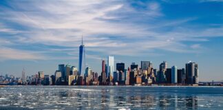 Jak jeździć nowym autem z salonu?