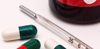 Czy przy PIMS jest kaszel?